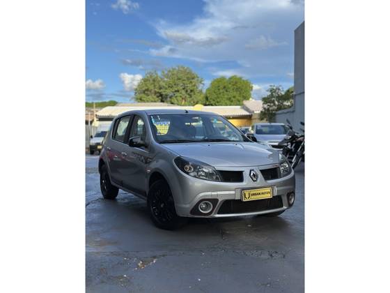 RENAULT SANDERO 1.6 GT LINE LIMITED FLEX 4P MANUAL